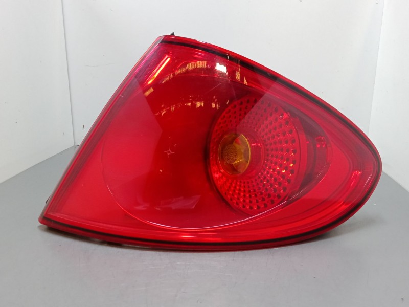 Recambio de piloto trasero derecho para seat toledo iii (5p2) 2.0 tdi 16v referencia OEM IAM 5P5945096B  