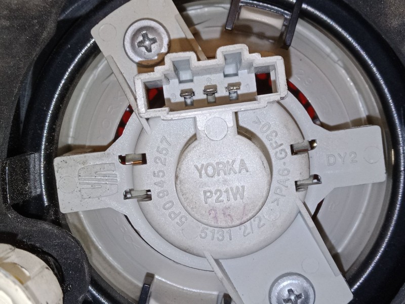 Recambio de piloto trasero derecho para seat toledo iii (5p2) 2.0 tdi 16v referencia OEM IAM 5P5945096B  