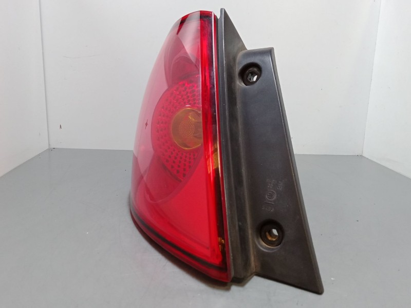 Recambio de piloto trasero izquierdo para seat toledo iii (5p2) 2.0 tdi 16v referencia OEM IAM 5P5945095B  