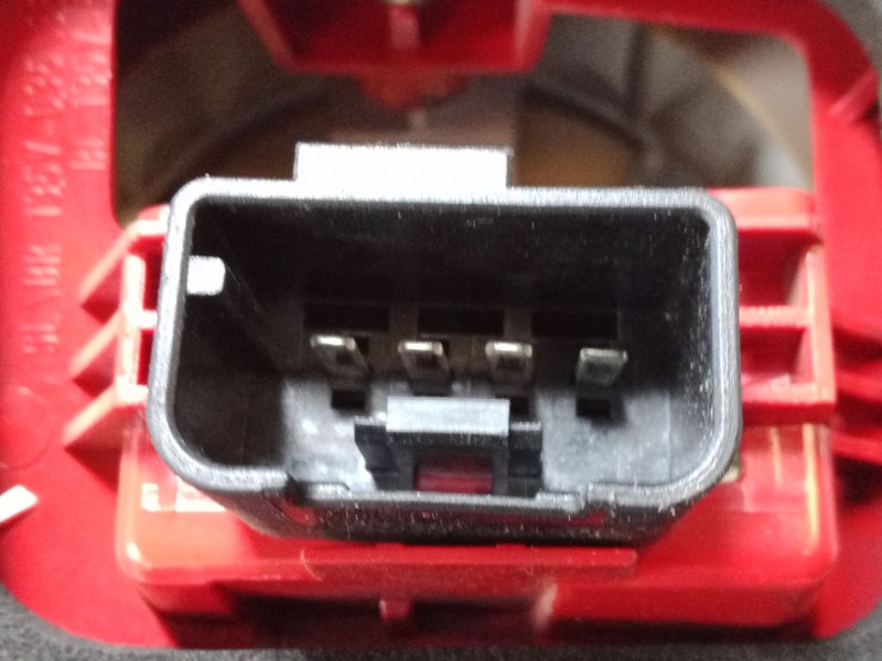 Recambio de piloto trasero izquierdo para volkswagen passat b6 (3c2) 1.9 tdi referencia OEM IAM 3C5945095H  