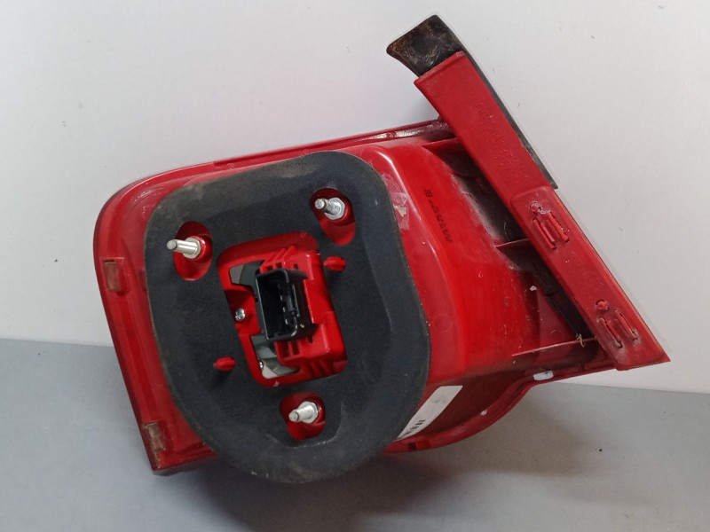 Recambio de piloto trasero derecho para volkswagen passat b6 (3c2) 1.9 tdi referencia OEM IAM 3C5945096C  