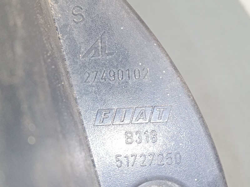 Recambio de piloto trasero izquierdo para fiat croma referencia OEM IAM 27490102  