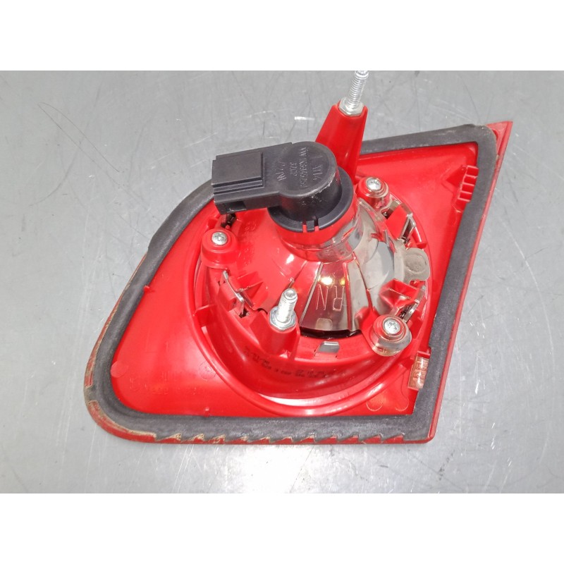 Recambio de piloto trasero porton izquierdo para volkswagen passat b6 (3c2) 2.0 tdi referencia OEM IAM 3C5945093E  