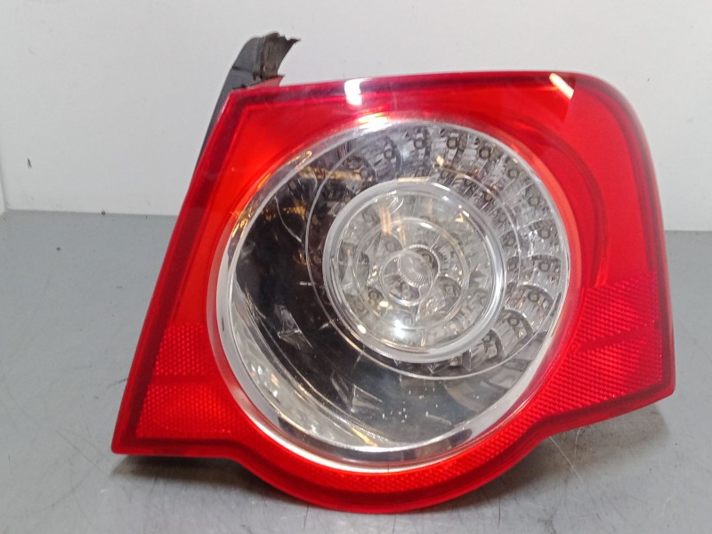 Recambio de piloto trasero derecho para volkswagen passat b6 (3c2) 2.0 tdi referencia OEM IAM 084411982RR  