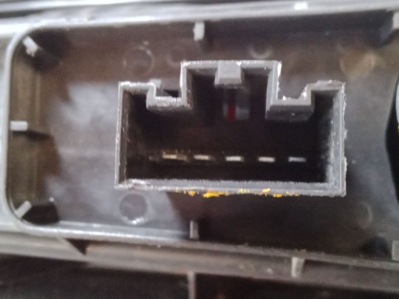 Recambio de piloto trasero izquierdo para ford fiesta v (jh_, jd_) 1.4 tdci referencia OEM IAM 2S6113A603B   Recambio de piloto trasero izquierdo para ford fiesta v (jh_, jd_) 1.4 tdci referencia OEM IAM 2S6113A603B