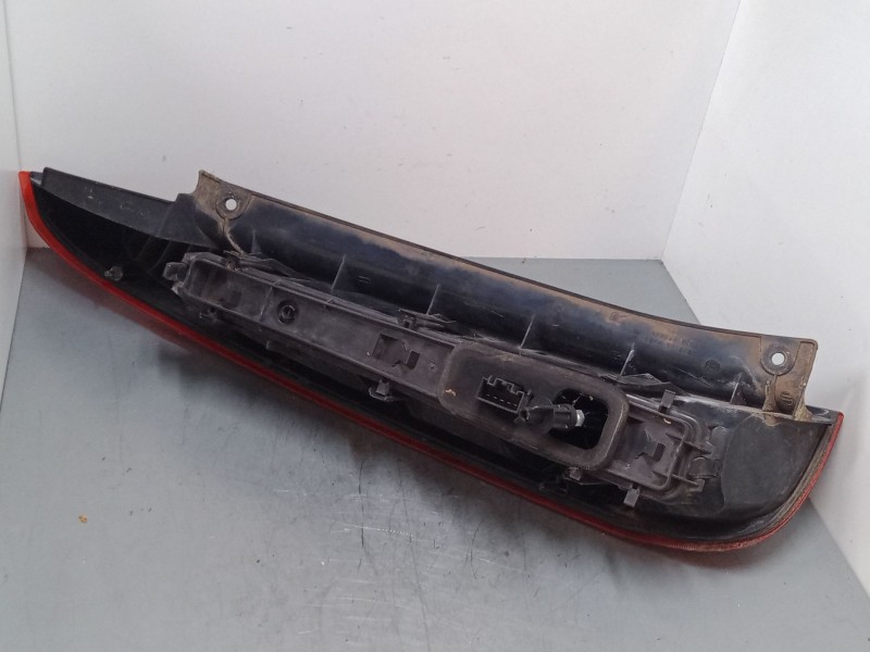 Recambio de piloto trasero derecho para ford fiesta v (jh_, jd_) 1.4 tdci referencia OEM IAM 2S6113N004   Recambio de piloto trasero derecho para ford fiesta v (jh_, jd_) 1.4 tdci referencia OEM IAM 2S6113N004