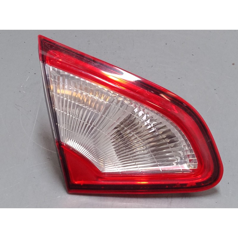 Recambio de piloto trasero porton izquierdo para nissan qashqai i (j10, nj10) 1.5 dci referencia OEM IAM 89503189  