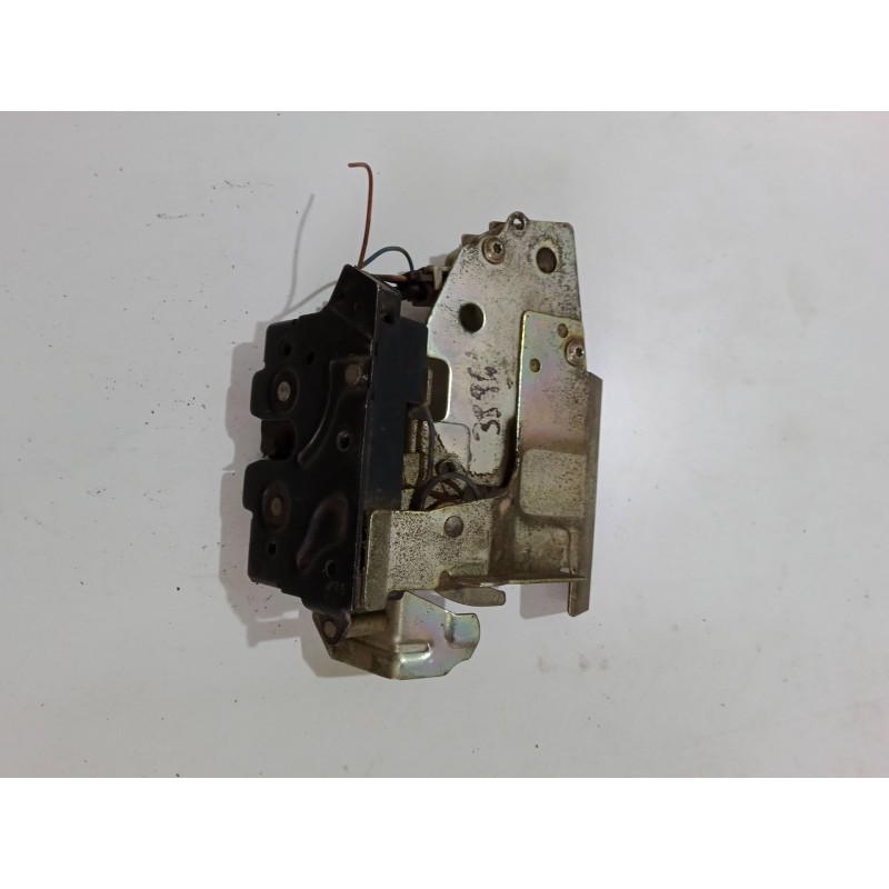 Recambio de cerradura maletero / porton para ford fiesta furgoneta/monovolumen (f3l, f5l) 1.3 referencia OEM IAM 7M4827505  