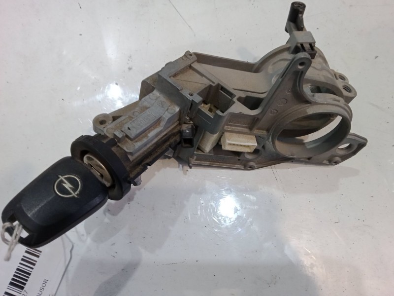 Recambio de clausor para opel astra h gtc (a04) 1.9 cdti (l08) referencia OEM IAM 2421430   Recambio de clausor para opel astra h gtc (a04) 1.9 cdti (l08) referencia OEM IAM 2421430