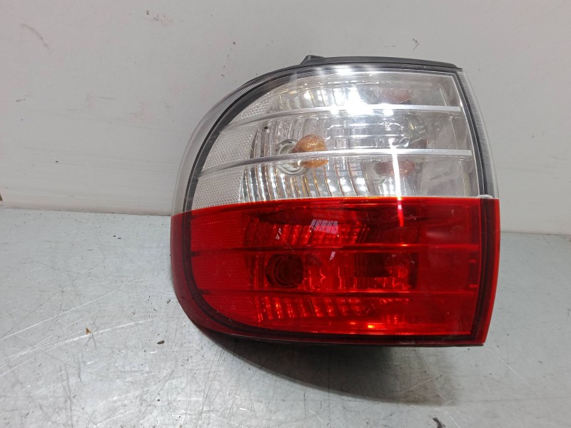 Recambio de piloto trasero izquierdo para hyundai h-1 / starex autobús (a1) 2.5 crdi referencia OEM IAM 924014A6  