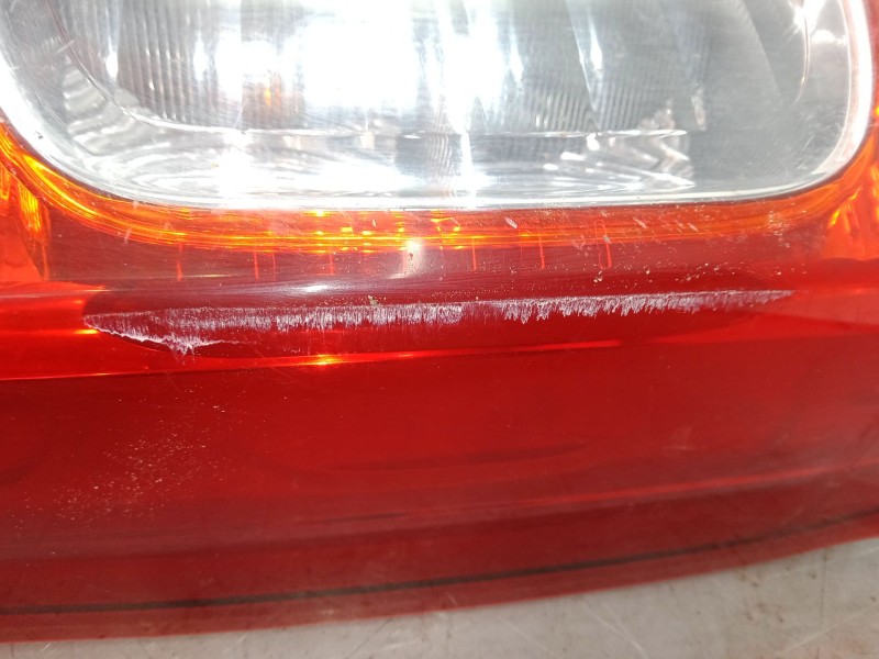 Recambio de piloto trasero izquierdo para peugeot bipper (aa_) 1.4 hdi referencia OEM IAM 01353206080  