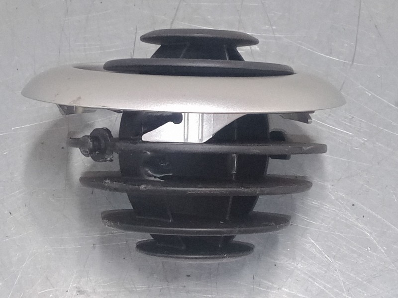 Recambio de aireador central derecho para peugeot 1007 (km_) 1.4 hdi referencia OEM IAM   