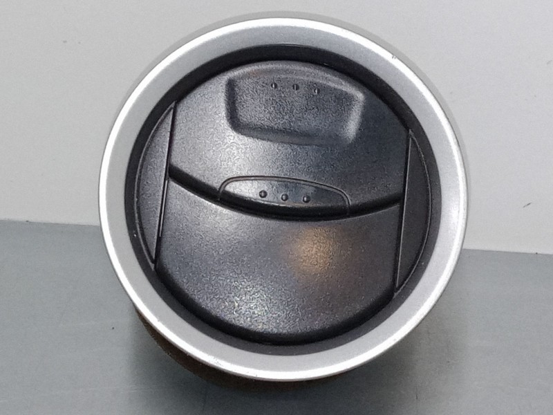 Recambio de aireador derecho para ford fusion (ju_) 1.4 tdci referencia OEM IAM    Recambio de aireador derecho para ford fusion (ju_) 1.4 tdci referencia OEM IAM
