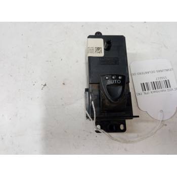 MANDO ELEVALUNAS DELANTERO DERECHO 83590SMGG110UHS 