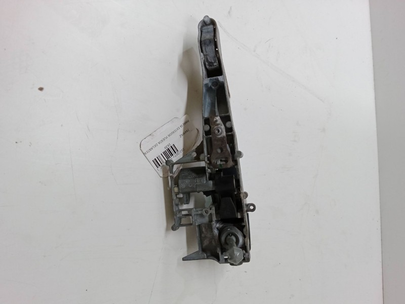 Recambio de maneta exterior puerta delantera izquierda para peugeot 207/207+ (wa_, wc_) 1.6 hdi referencia OEM IAM   