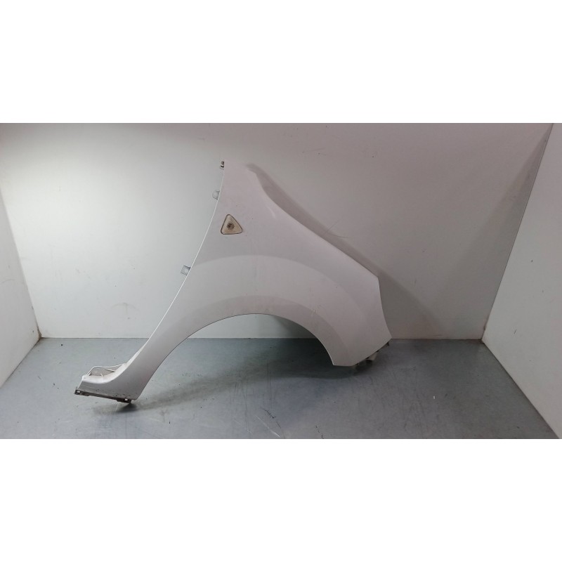 Recambio de aleta delantera derecha para renault kangoo be bop (kw0/1_) 1.5 dci 75 referencia OEM IAM   