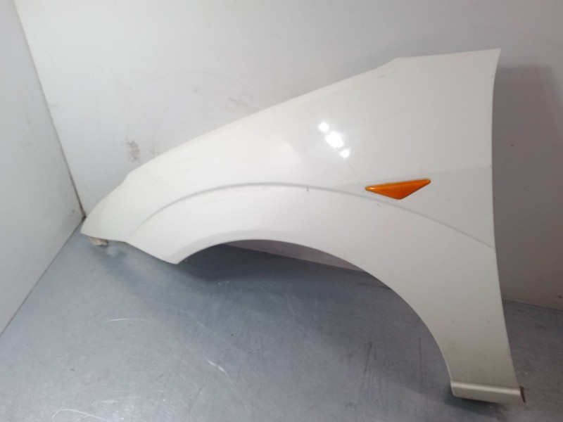 Recambio de aleta delantera izquierda para ford focus i (daw, dbw) 1.8 tdci referencia OEM IAM   