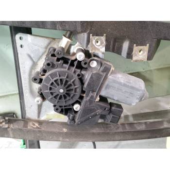 ELEVALUNAS ELECTRICO DELANTERO DERECHO 8D0959802 