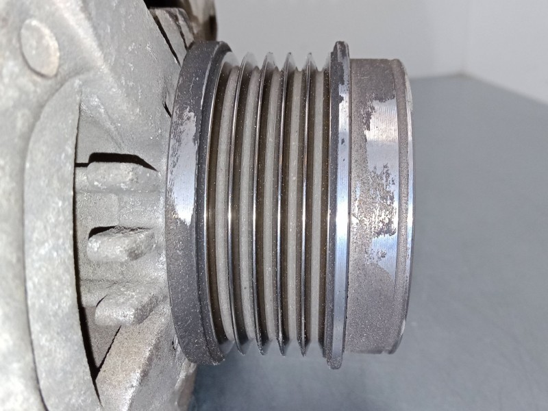 Recambio de alternador para volvo v50 (545) 2.4 referencia OEM IAM    Recambio de alternador para volvo v50 (545) 2.4 referencia OEM IAM