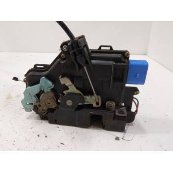 CERRADURA PUERTA DELANTERA IZQUIERDA 3D1837015 