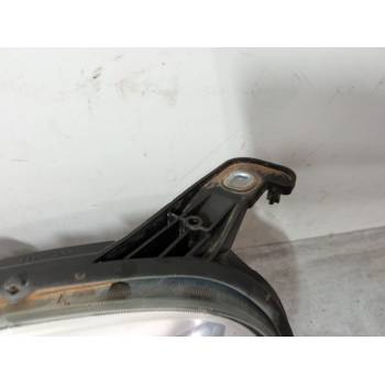 FARO IZQUIERDO 51978445 