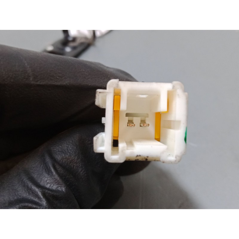 Recambio de anclaje cinturon delantero derecho para citroën c4 ii (nc_) 1.6 hdi 90 referencia OEM IAM 96748384XT  