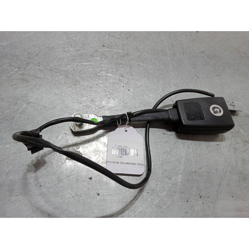 Recambio de anclaje cinturon delantero izquierdo para lancia musa (350_) 1.3 d multijet (350.axb11, 350.axb1a) referencia OEM IA