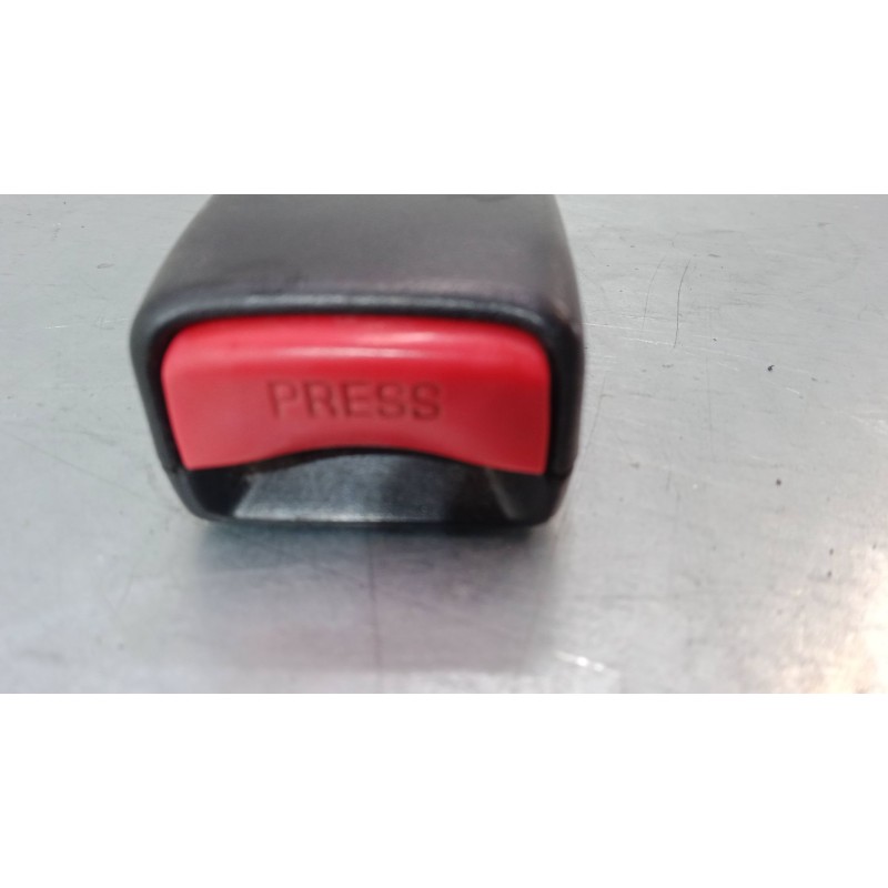 Recambio de anclaje cinturon delantero izquierdo para suzuki wagon r+ hatchback (em) 1.0 (rc410, sr410, sr412) referencia OEM IA