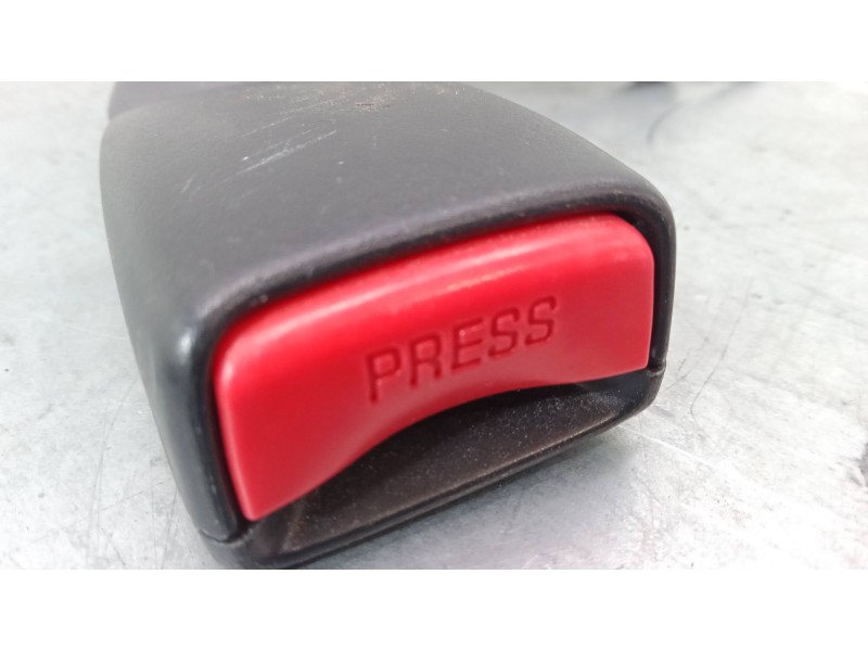 Recambio de anclaje cinturon trasero izquierdo para suzuki wagon r+ hatchback (em) 1.0 (rc410, sr410, sr412) referencia OEM IAM 