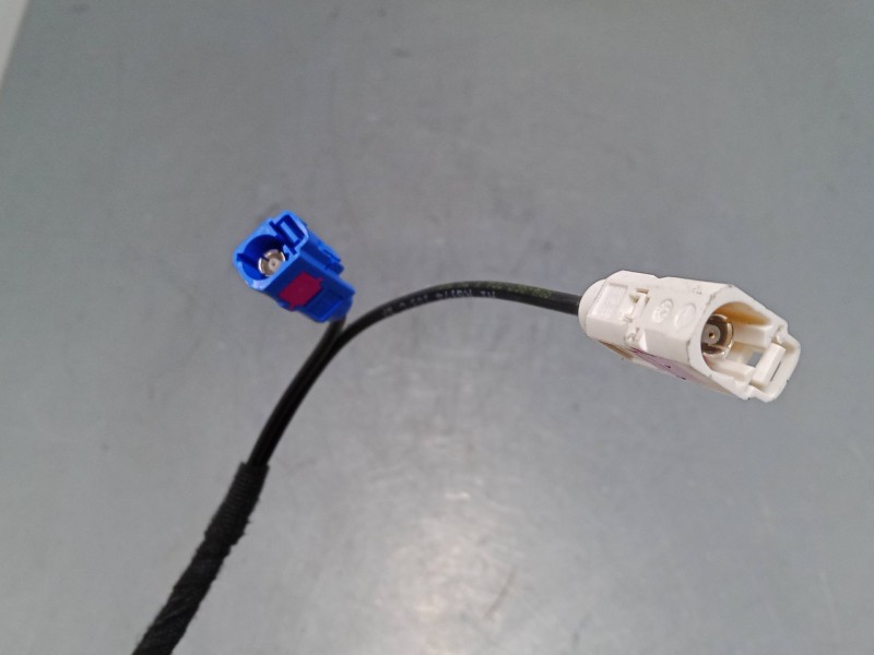 Recambio de antena para peugeot 2008 i (cu_) 1.2 thp 110 / puretech 110 referencia OEM IAM   