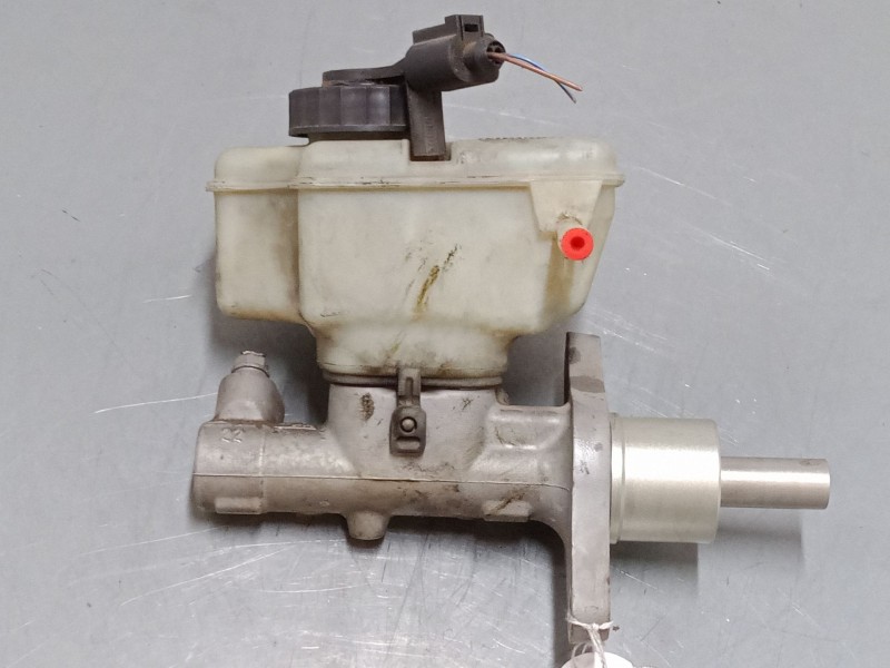 Recambio de bomba freno para volkswagen touran (1t1, 1t2) 1.9 tdi referencia OEM IAM   