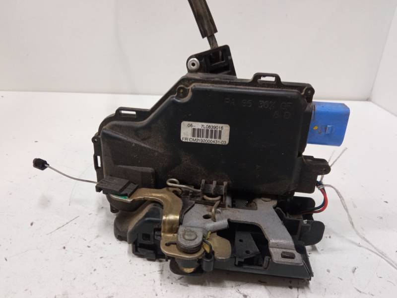 CERRADURA PUERTA TRASERA DERECHA 7L0839016 