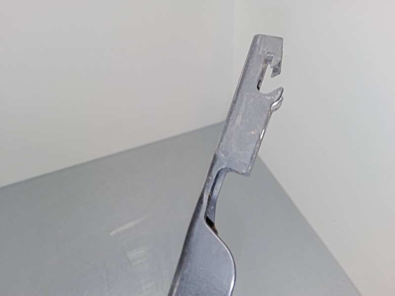 Recambio de brazo limpia delantero derecho para seat toledo iii (5p2) 2.0 tdi 16v referencia OEM IAM   