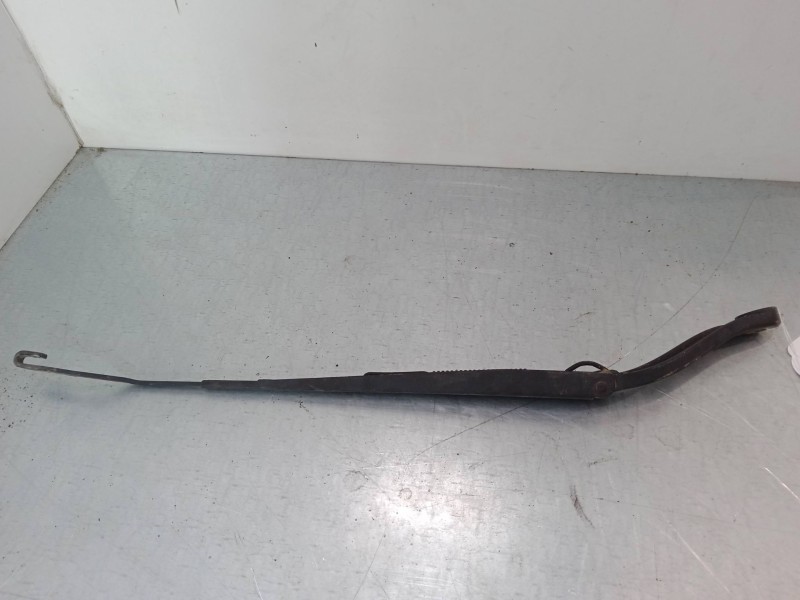 Recambio de brazo limpia delantero izquierdo para opel antara a (l07) 2.0 cdti referencia OEM IAM 25911765  