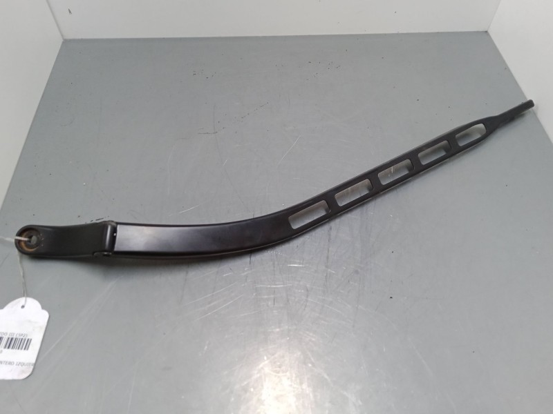 Recambio de brazo limpia delantero izquierdo para seat toledo iii (5p2) 2.0 tdi 16v referencia OEM IAM   