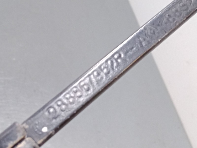 Recambio de brazo limpia trasero para renault captur i (j5_, h5_) 1.5 dci 90 referencia OEM IAM   