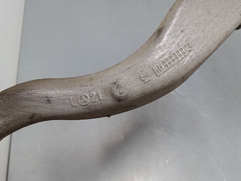 Recambio de brazo suspension inferior delantero izquierdo para mercedes-benz clase e (w212) e 200 cdi / bluetec (212.005, 212.00