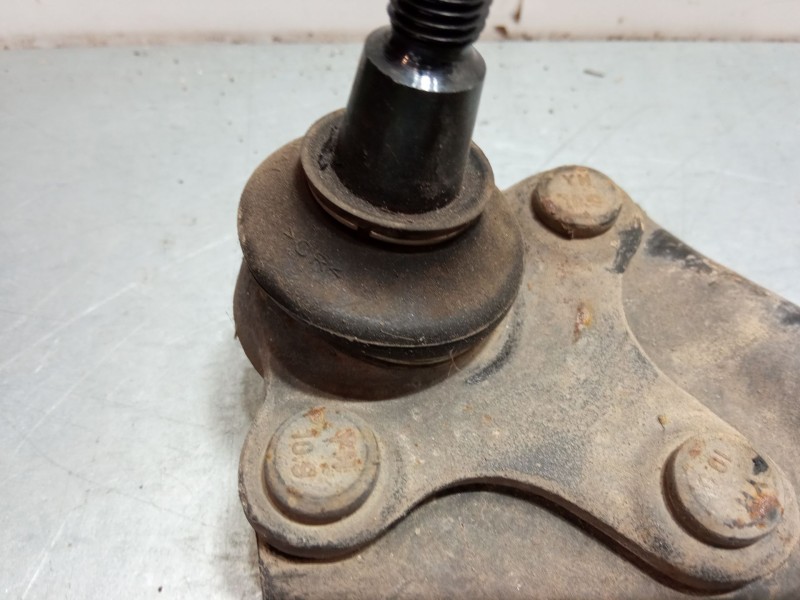 Recambio de brazo suspension inferior delantero izquierdo para seat altea (5p1) 1.9 tdi referencia OEM IAM   