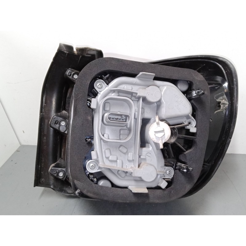 Recambio de piloto trasero izquierdo para jeep renegade suv (bu, b1, bv) 1.6 crd referencia OEM IAM 51964234  