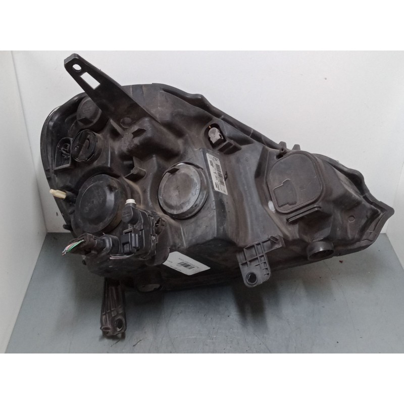 Recambio de faro izquierdo para renault modus / grand modus (f/jp0_) 1.2 16v (jp0w) referencia OEM IAM 8200658377  8200658373