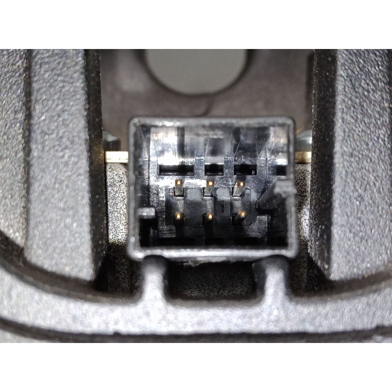 Recambio de retrovisor interior para volkswagen golf plus v (5m1, 521) 1.9 tdi referencia OEM IAM    Recambio de retrovisor interior para volkswagen golf plus v (5m1, 521) 1.9 tdi referencia OEM IAM