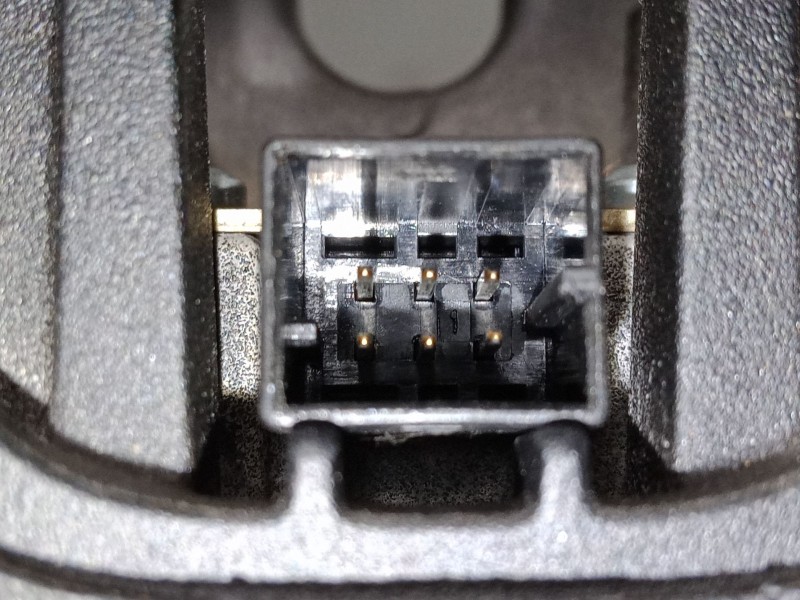 Recambio de retrovisor interior para volkswagen golf plus v (5m1, 521) 1.9 tdi referencia OEM IAM    Recambio de retrovisor interior para volkswagen golf plus v (5m1, 521) 1.9 tdi referencia OEM IAM