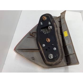 PILOTO TRASERO IZQUIERDO 