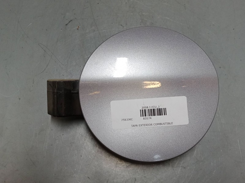 Recambio de tapa exterior combustible para peugeot 2008 i (cu_) 1.2 thp 110 / puretech 110 referencia OEM IAM 9677638680  