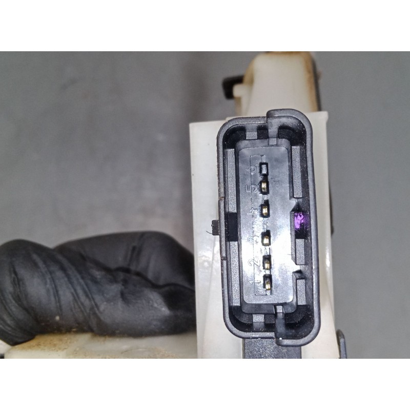 Recambio de cerradura puerta trasera derecha para peugeot 2008 i (cu_) 1.2 thp 110 / puretech 110 referencia OEM IAM 9812501180 