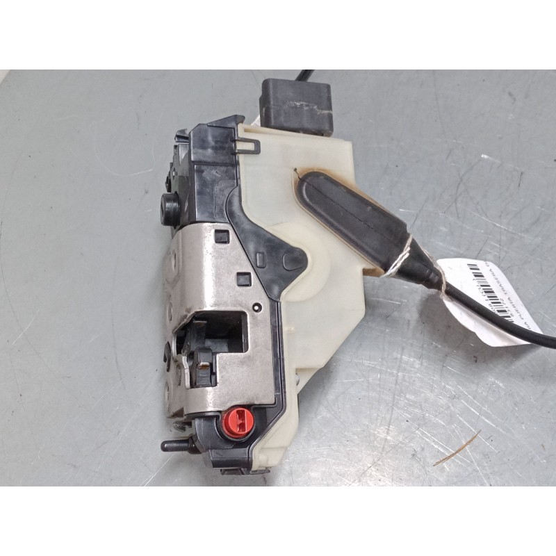 Recambio de cerradura puerta trasera derecha para peugeot 2008 i (cu_) 1.2 thp 110 / puretech 110 referencia OEM IAM 9812501180 