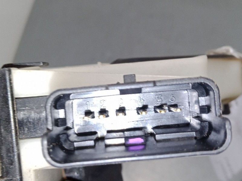 Recambio de cerradura puerta delantera izquierda para peugeot 2008 i (cu_) 1.2 thp 110 / puretech 110 referencia OEM IAM 9812500