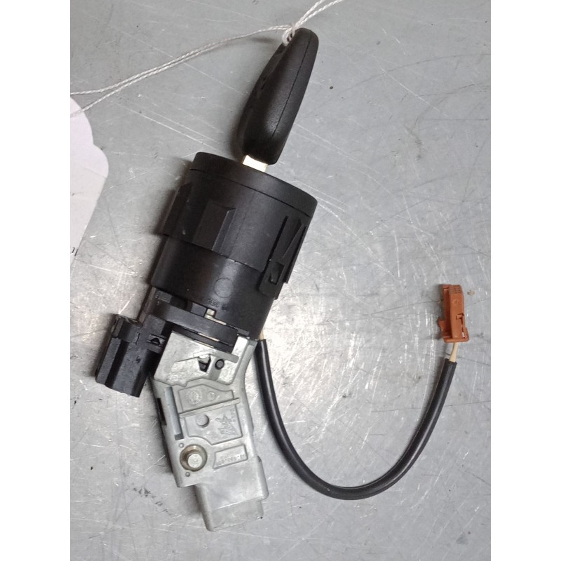 Recambio de clausor para peugeot 2008 i (cu_) 1.2 thp 110 / puretech 110 referencia OEM IAM 9663123380  