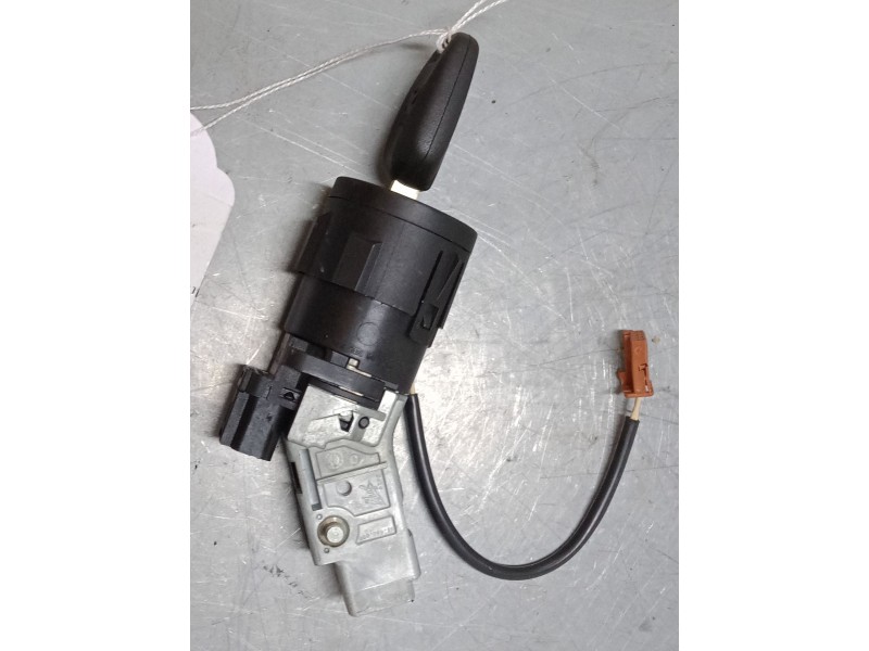 Recambio de clausor para peugeot 2008 i (cu_) 1.2 thp 110 / puretech 110 referencia OEM IAM 9663123380  