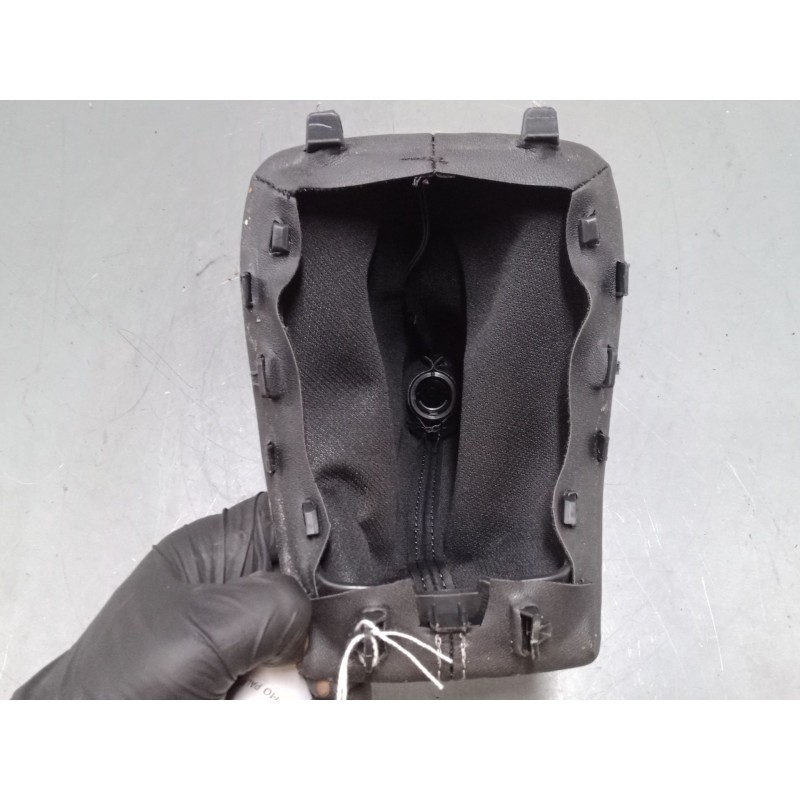 Recambio de pomo palanca cambio para peugeot 2008 i (cu_) 1.2 thp 110 / puretech 110 referencia OEM IAM   